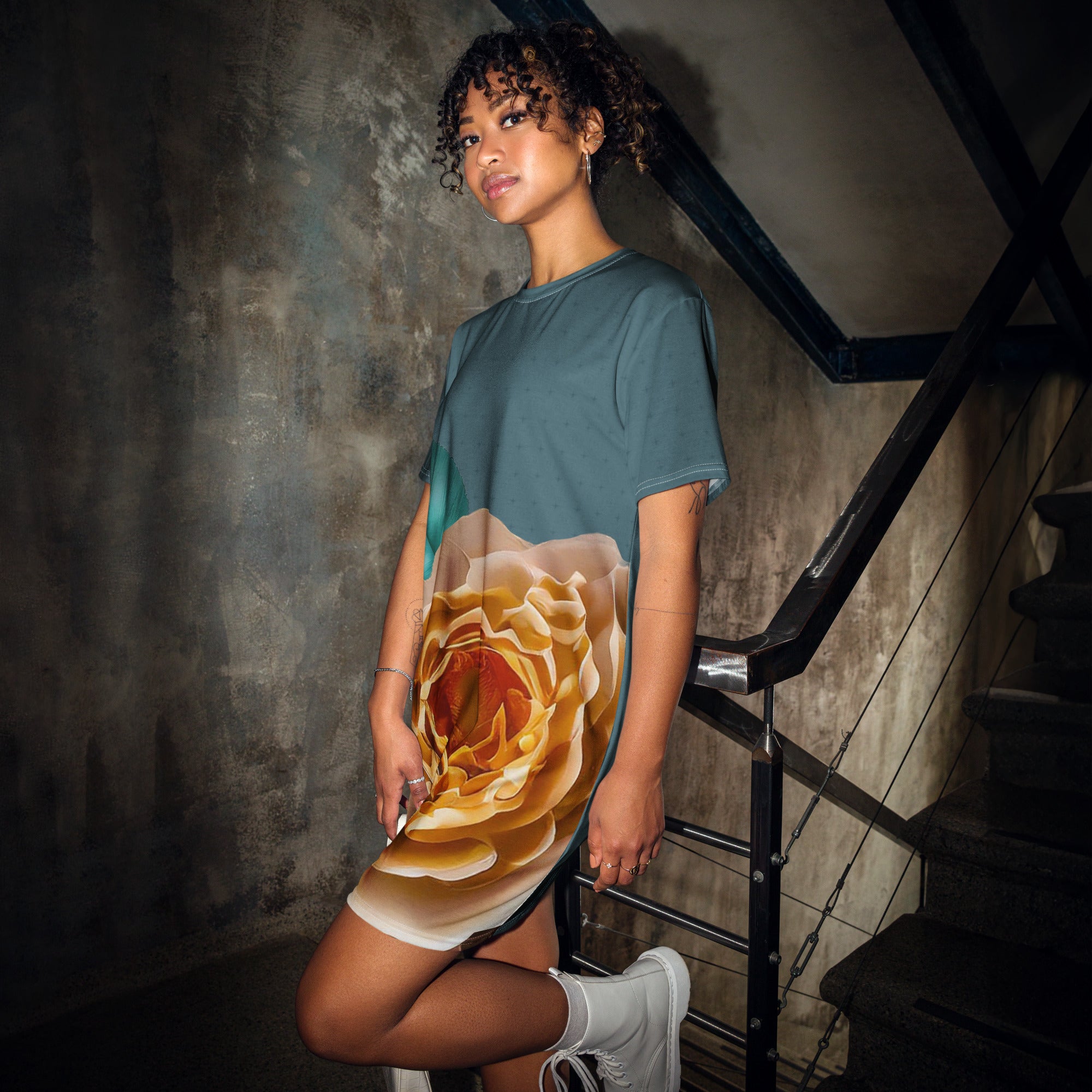 Flowers T-shirt dress